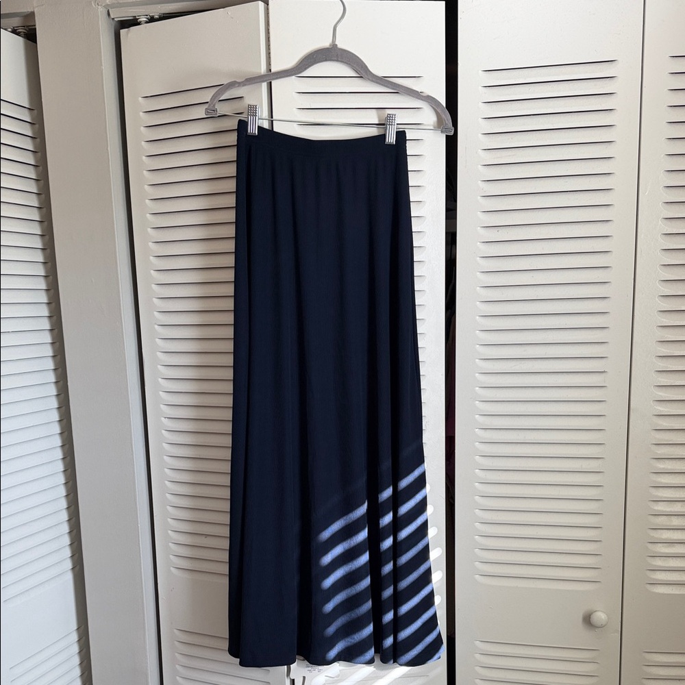 Elegant Navy Blue Maxi Skirt